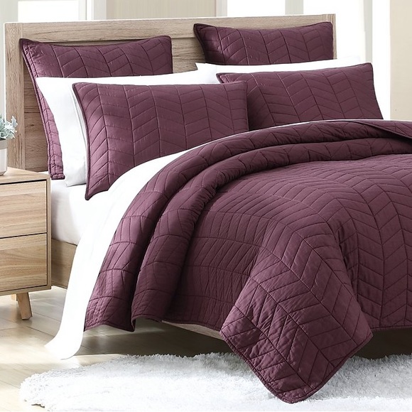 UGG® Dawn 2-Piece Twin Quilt Set in Cabernet